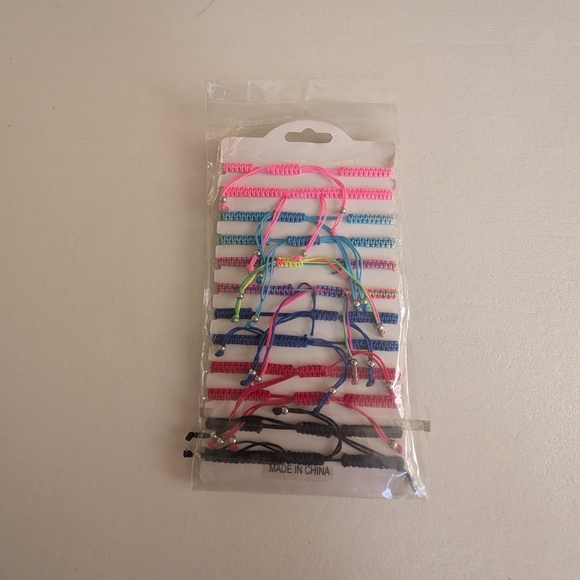 Fashion Jewelry Unicorn 🦄 Bracelets - Picture 4 of 7